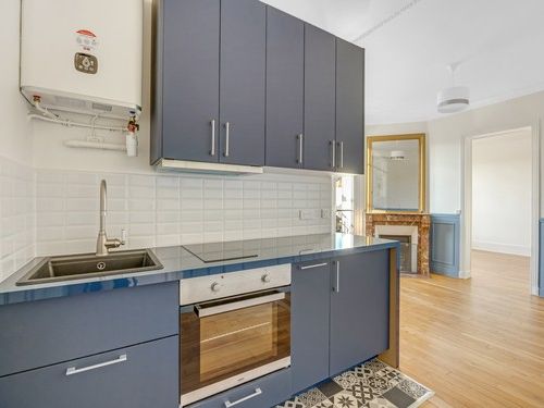 Joli F2 a St Ouen, stade Bauer