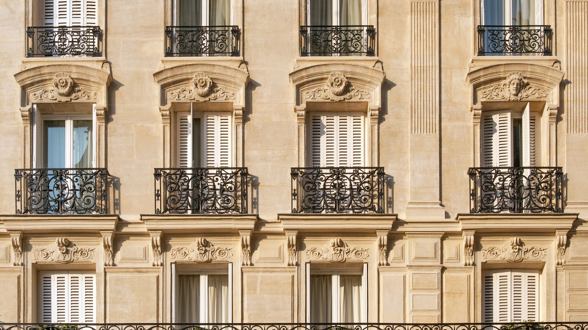 Saint Ouen Garibaldi mairie de saint Ouen paris ile de France